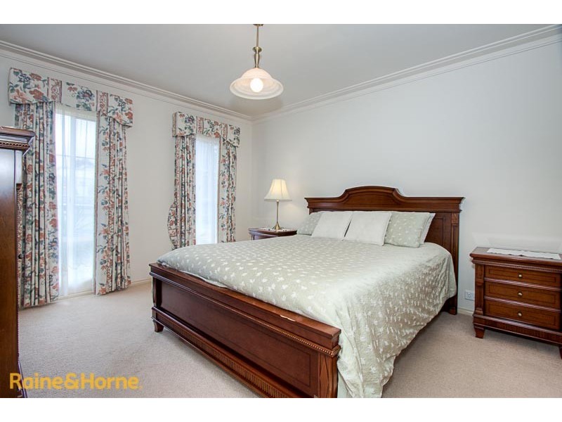 5 Prospect Court, Sunbury VIC 3429