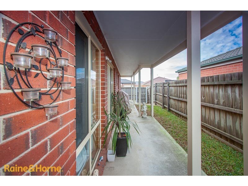 26 Burge Drive, Sunbury VIC 3429