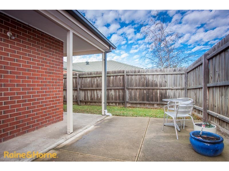 26 Burge Drive, Sunbury VIC 3429