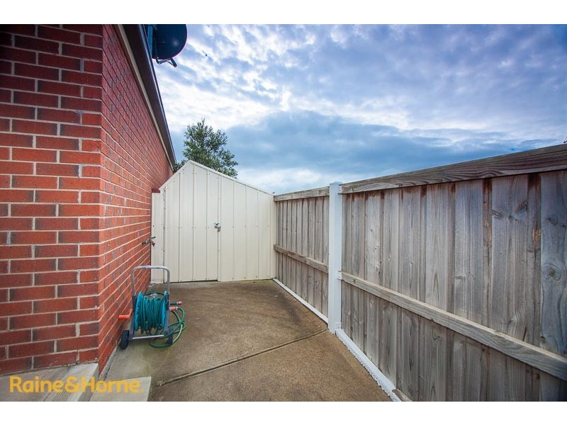 26 Burge Drive, Sunbury VIC 3429