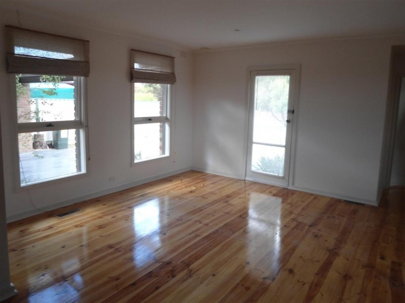 14 FREMANTLE STREET, Sunbury VIC 3429