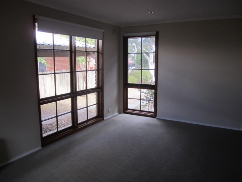 110 CHARTER ROAD WEST, Sunbury VIC 3429
