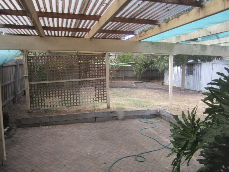 110 CHARTER ROAD WEST, Sunbury VIC 3429
