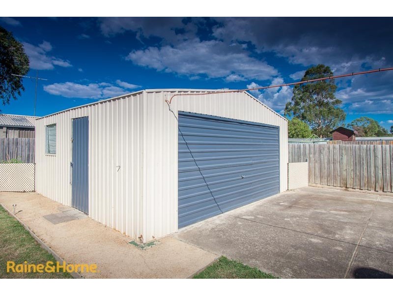 65 Charter Road West, Sunbury VIC 3429