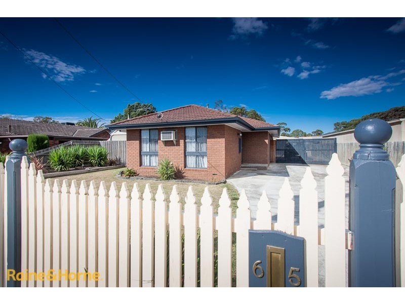 65 Charter Road West, Sunbury VIC 3429