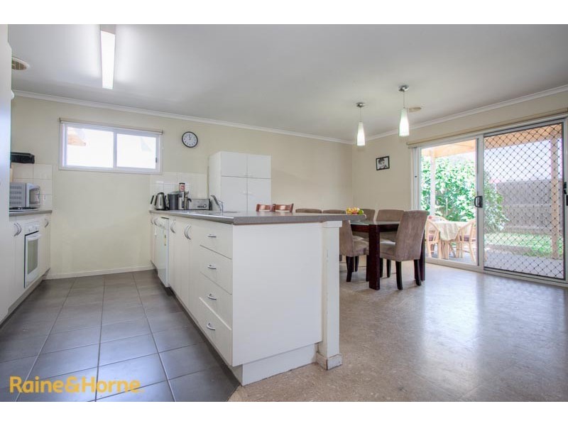13 Isabella Street, Sunbury VIC 3429