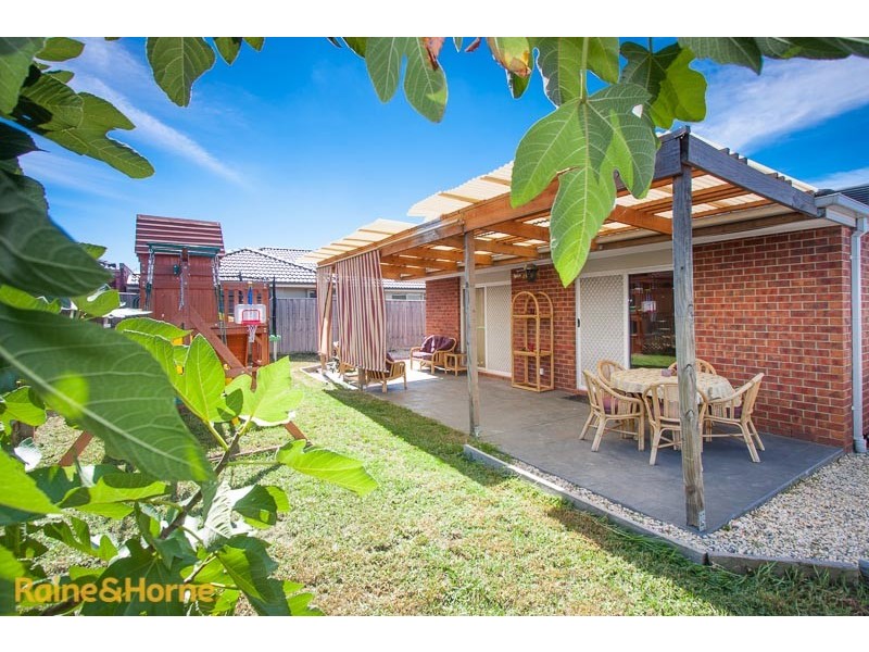 13 Isabella Street, Sunbury VIC 3429