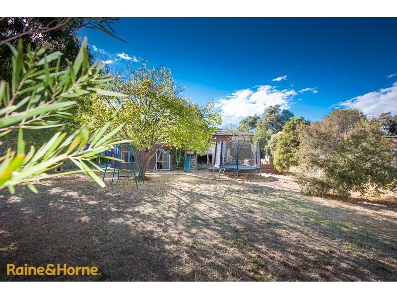 11 Hasluck Court, Sunbury VIC 3429