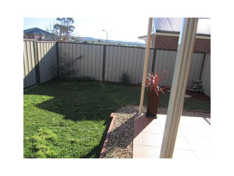 15 GOLFLINKS DRIVE, Sunbury VIC 3429