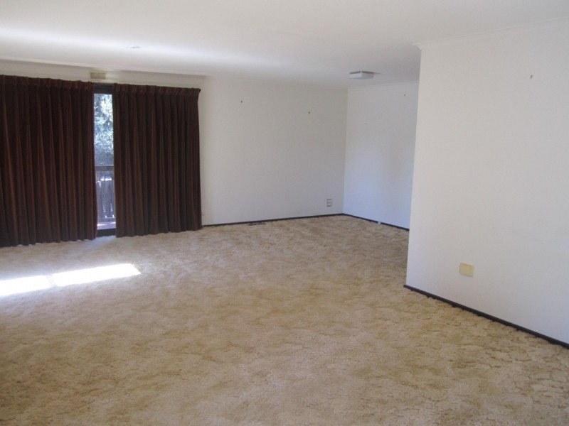 86 Brook Street, Sunbury VIC 3429