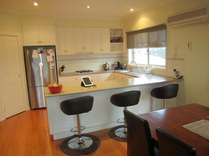 20 DADSWELL COURT, Sunbury VIC 3429