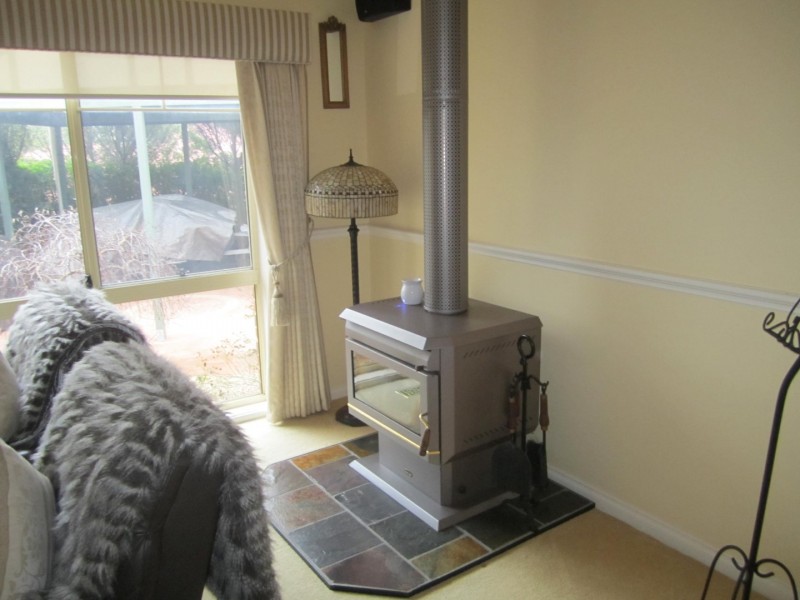 20 DADSWELL COURT, Sunbury VIC 3429