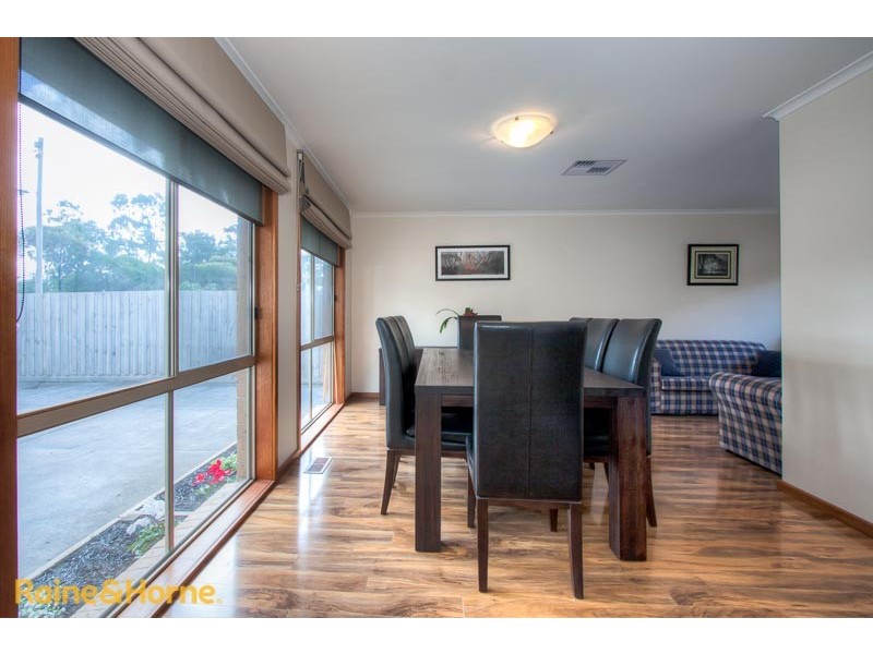 593 Elizabeth Drive, Sunbury VIC 3429