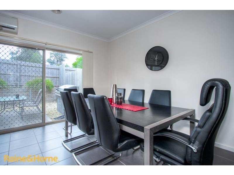24a Keith Avenue, Sunbury VIC 3429