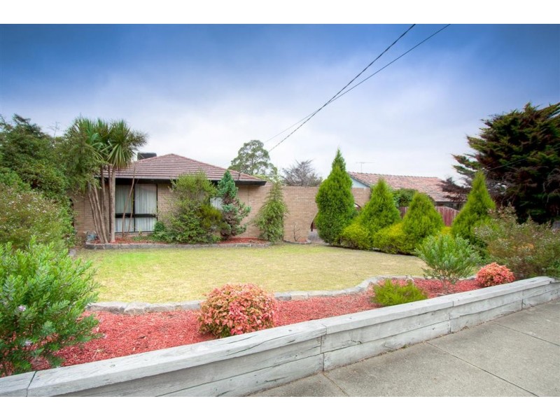 7 MCCUBBIN COURT, Sunbury VIC 3429