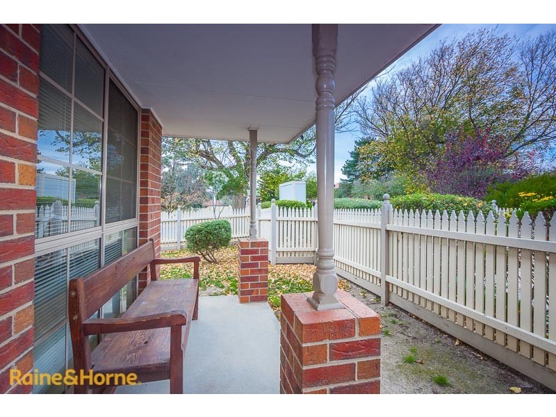 2/54 Station Street, Sunbury VIC 3429
