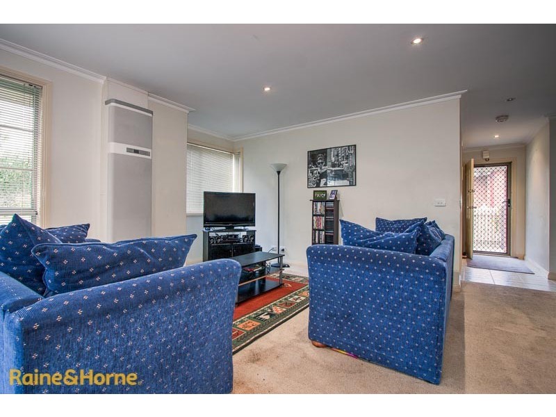 2/54 Station Street, Sunbury VIC 3429