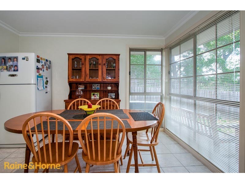 2/54 Station Street, Sunbury VIC 3429