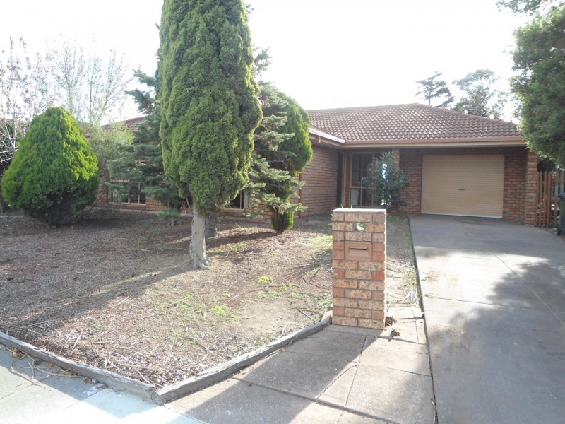 50 DUNROSSIL DRIVE, Sunbury VIC 3429