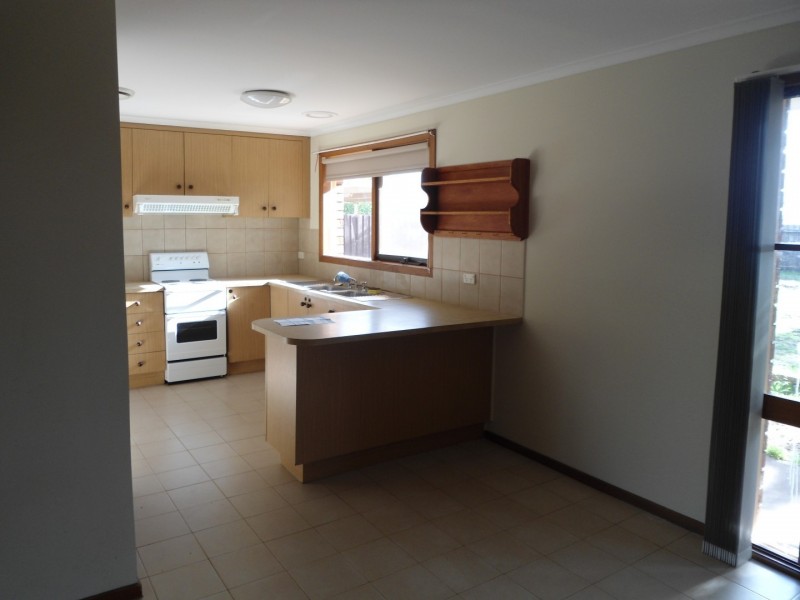 50 DUNROSSIL DRIVE, Sunbury VIC 3429