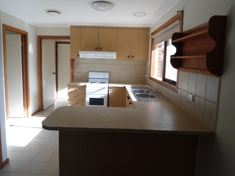 50 DUNROSSIL DRIVE, Sunbury VIC 3429