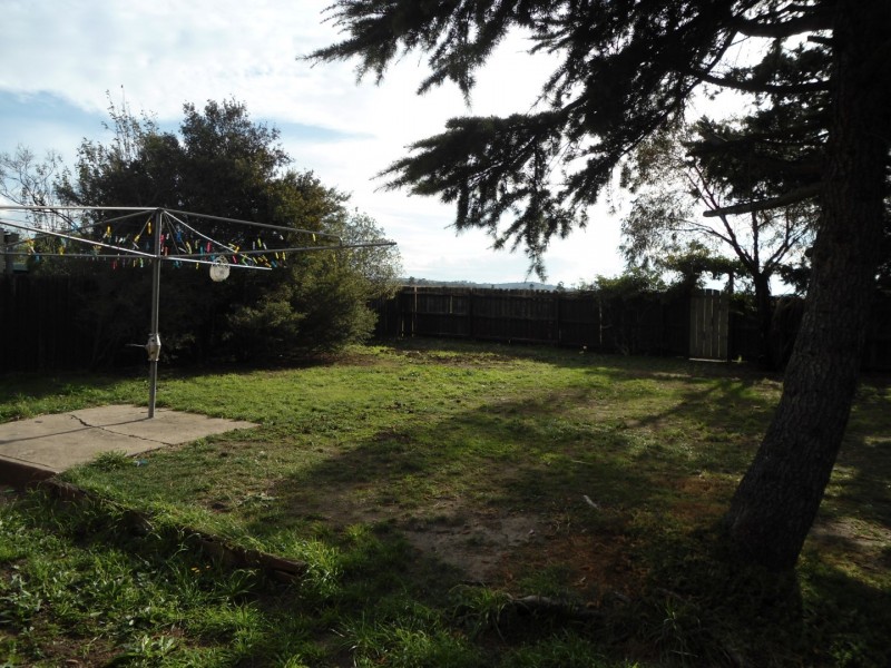 50 DUNROSSIL DRIVE, Sunbury VIC 3429