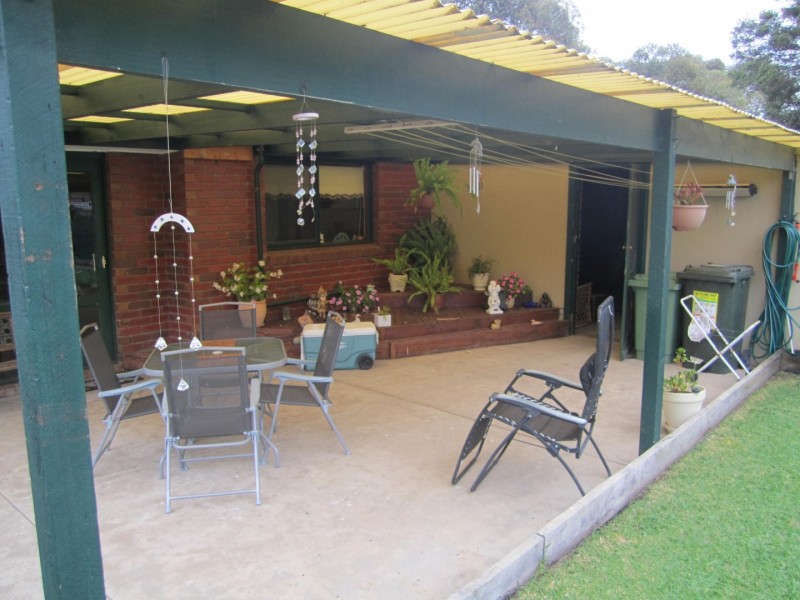 24 GLENEAGLES DRIVE, Sunbury VIC 3429