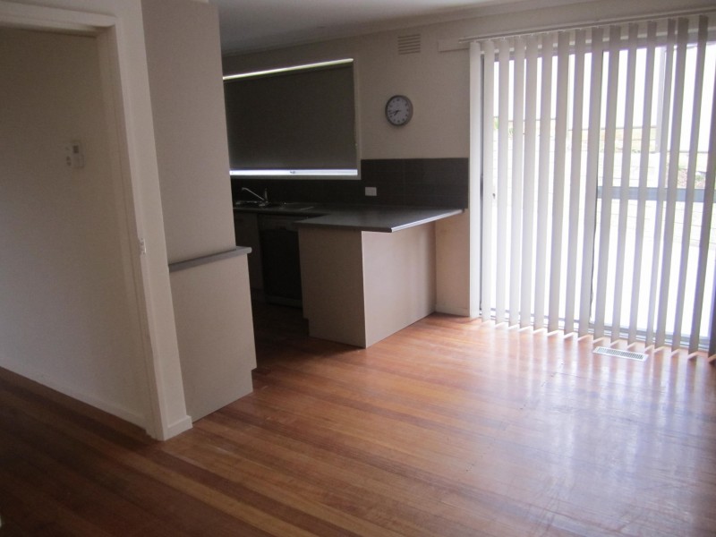 104 BROOK STREET, Sunbury VIC 3429