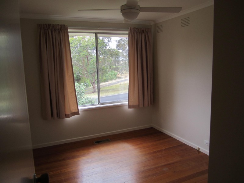 104 BROOK STREET, Sunbury VIC 3429