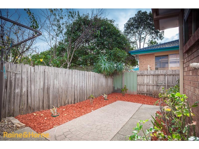 2/49 Station Street, Sunbury VIC 3429