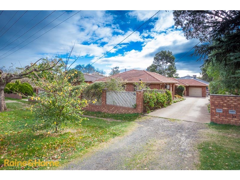 2/49 Station Street, Sunbury VIC 3429