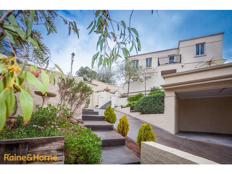 38 Balmoral Circuit, Sunbury VIC 3429