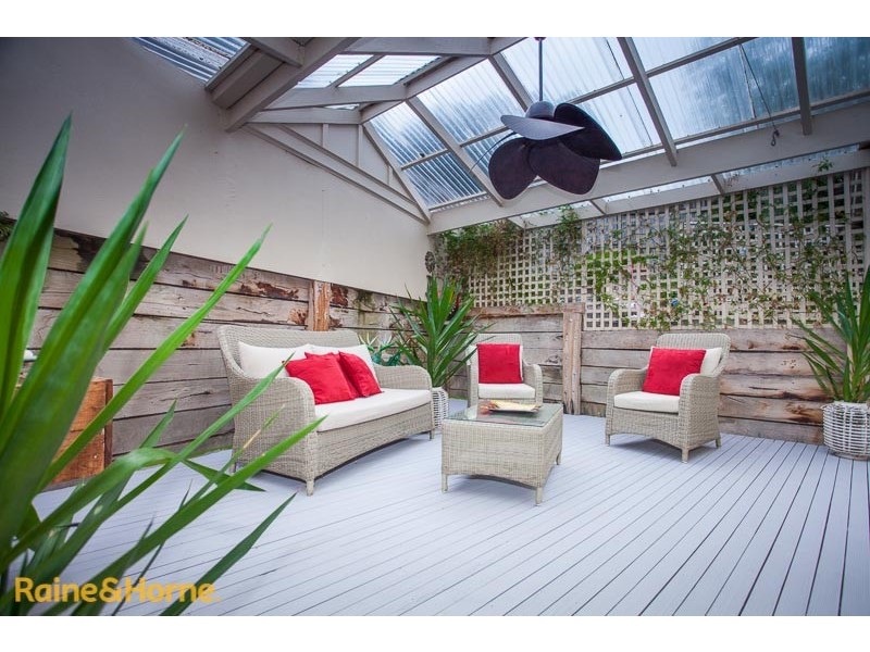 38 Balmoral Circuit, Sunbury VIC 3429