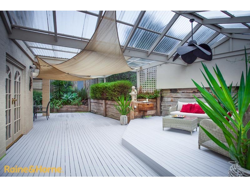 38 Balmoral Circuit, Sunbury VIC 3429