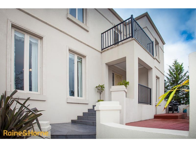 38 Balmoral Circuit, Sunbury VIC 3429