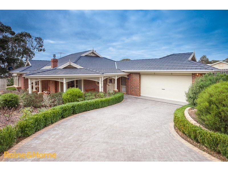 208 Riddell Road, Sunbury VIC 3429