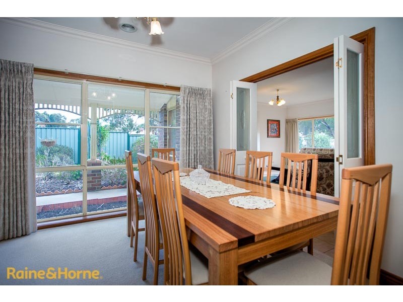 208 Riddell Road, Sunbury VIC 3429