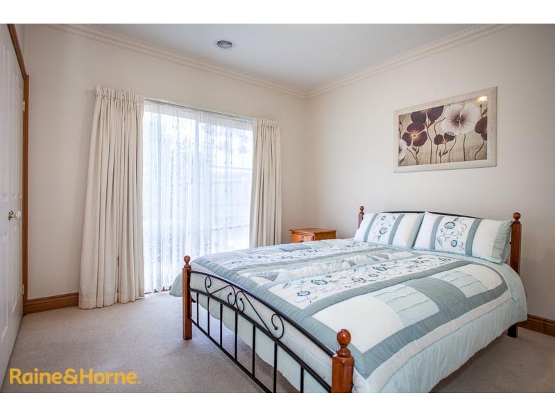 208 Riddell Road, Sunbury VIC 3429