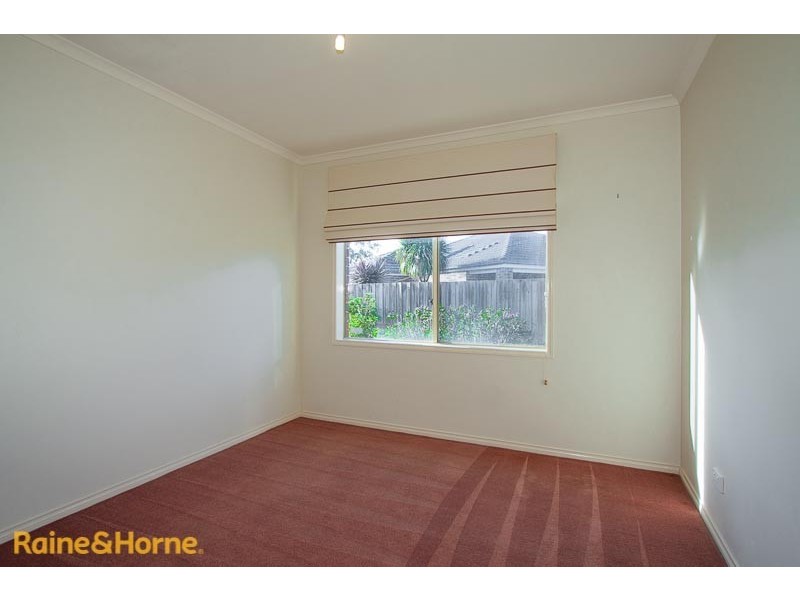 16 Daly Close, Sunbury VIC 3429