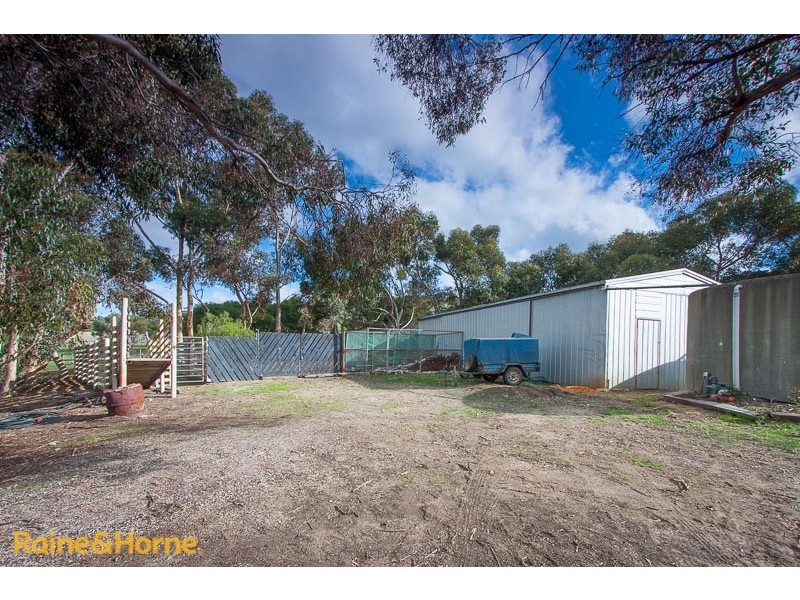 555 Settlement Road, Sunbury VIC 3429