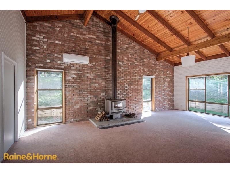 555 Settlement Road, Sunbury VIC 3429