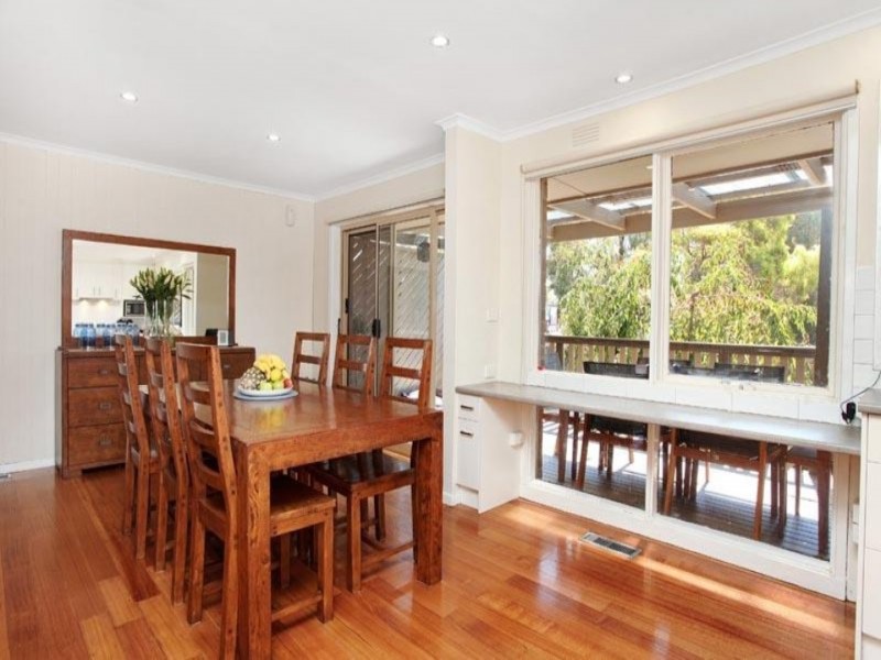 44 HEYSEN DRIVE, Sunbury VIC 3429