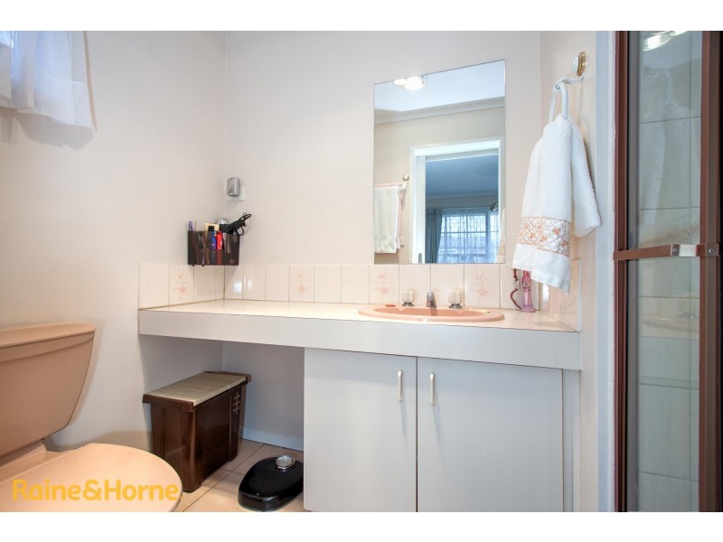 36 Muirfield Drive, Sunbury VIC 3429