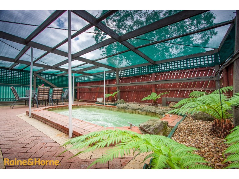 36 Muirfield Drive, Sunbury VIC 3429