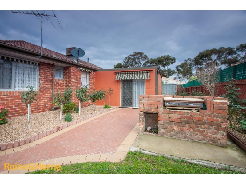 36 Muirfield Drive, Sunbury VIC 3429