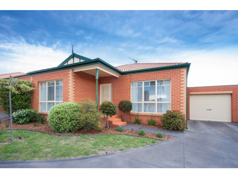 12/17A CORNISH STREET, Sunbury VIC 3429
