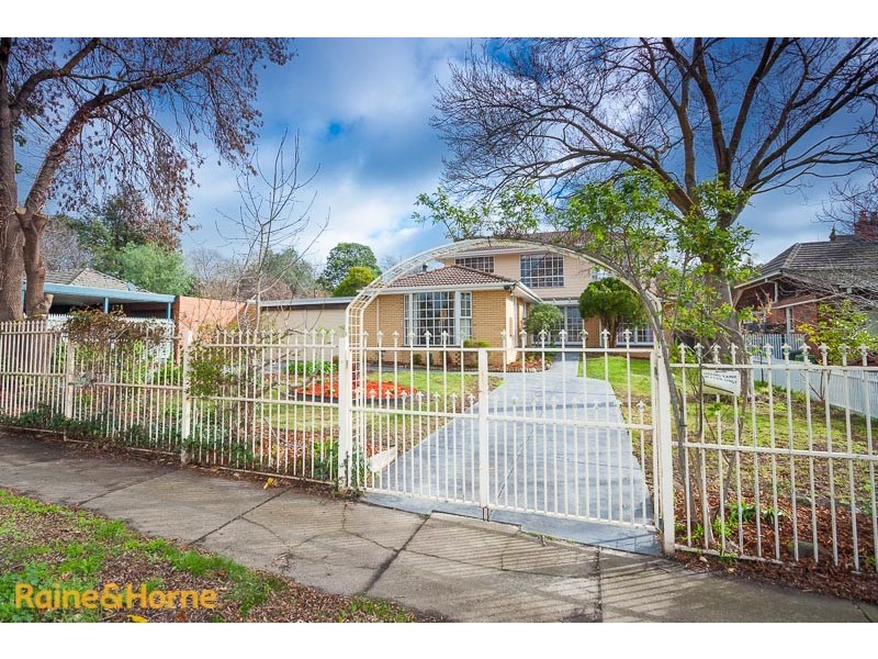 16 Aitken Street, Sunbury VIC 3429