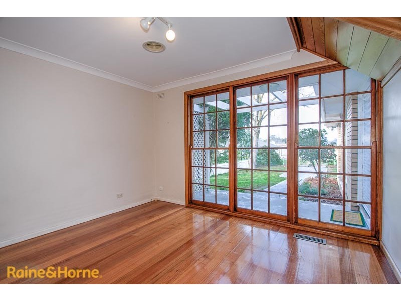 16 Aitken Street, Sunbury VIC 3429
