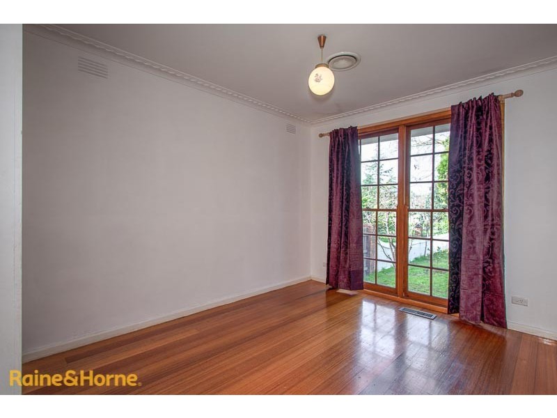 16 Aitken Street, Sunbury VIC 3429