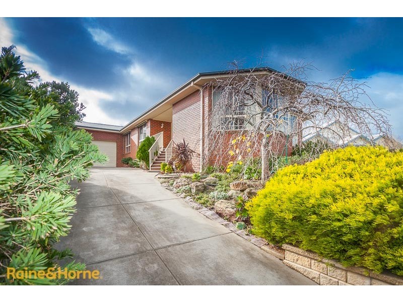 35 Dadswell Court, Sunbury VIC 3429